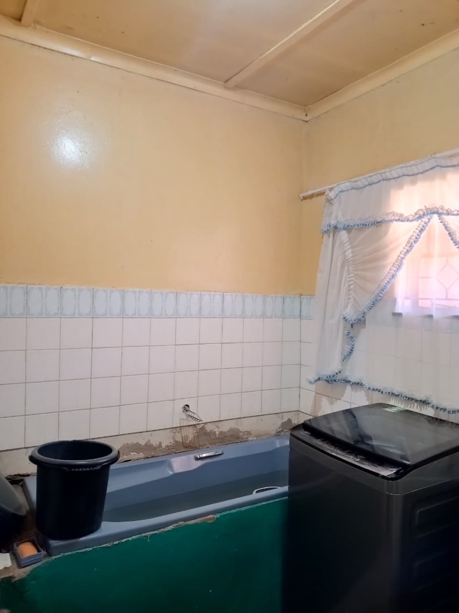 3 Bedroom Property for Sale in Phuthaditjhaba Free State